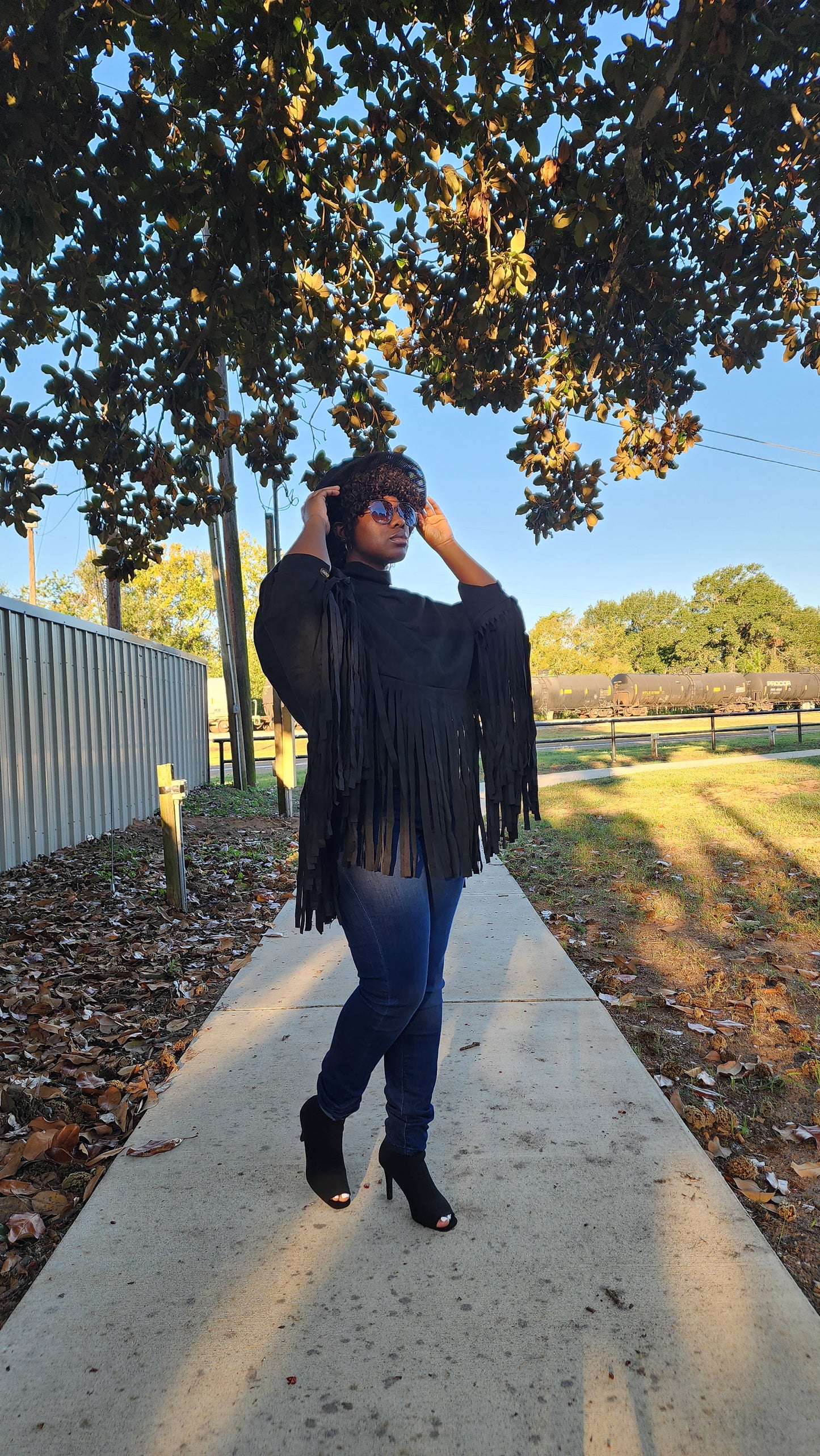 Black Long Sleeve Pullover Fringe Crop Top