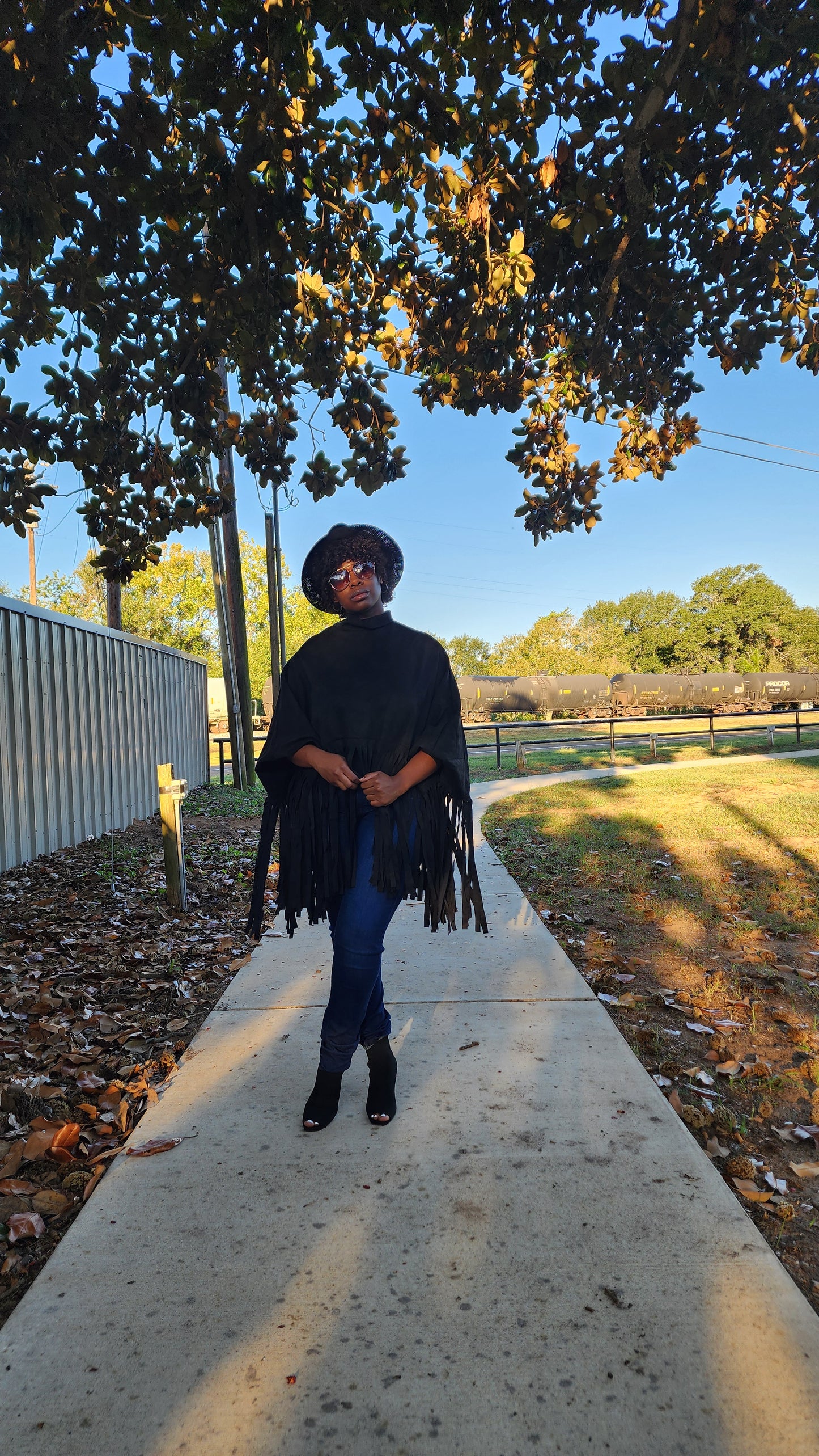 Black Long Sleeve Pullover Fringe Crop Top